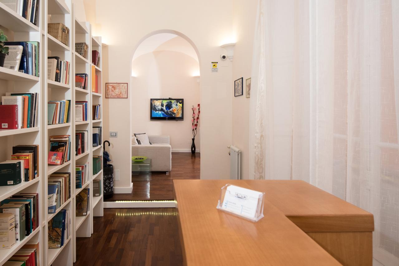 Trinity Luxury Rooms Rome Bagian luar foto